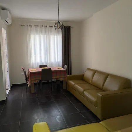 Apartament Lalez Bay *
