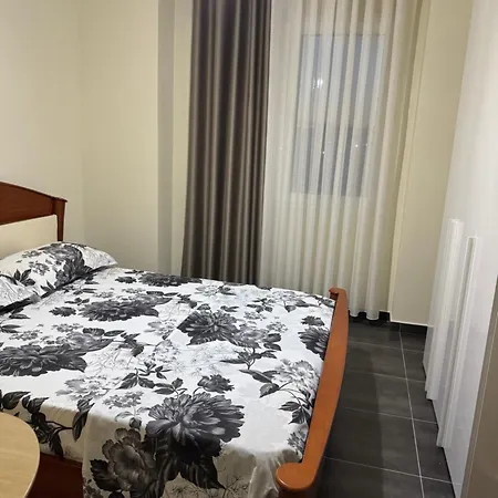Apartament Lalez Bay *